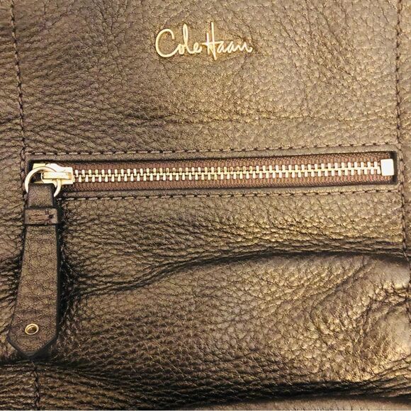 Cole Haan Leather crossbody gold purse - Picture 1 of 7